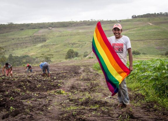 lgbt sem terra