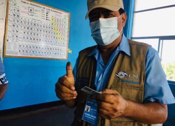 Fausto Torrez votes