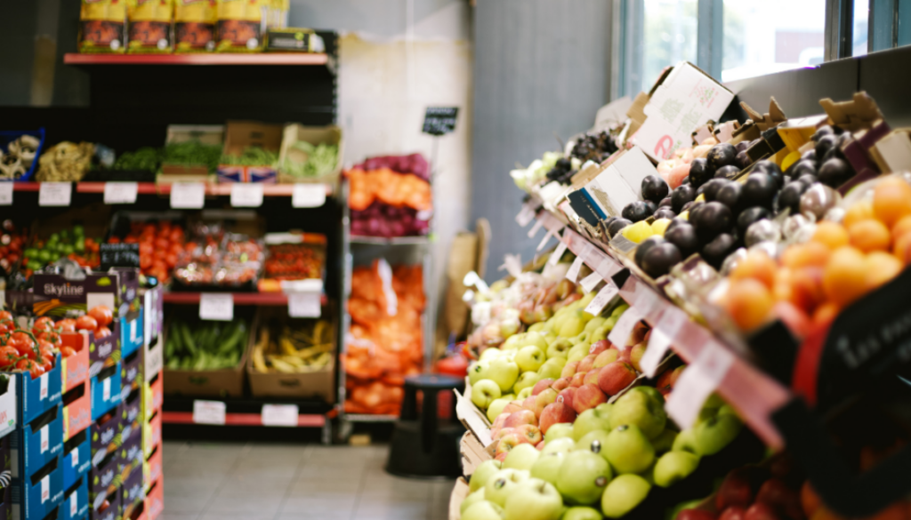 Groceries-produce-social