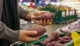 Groceries produce